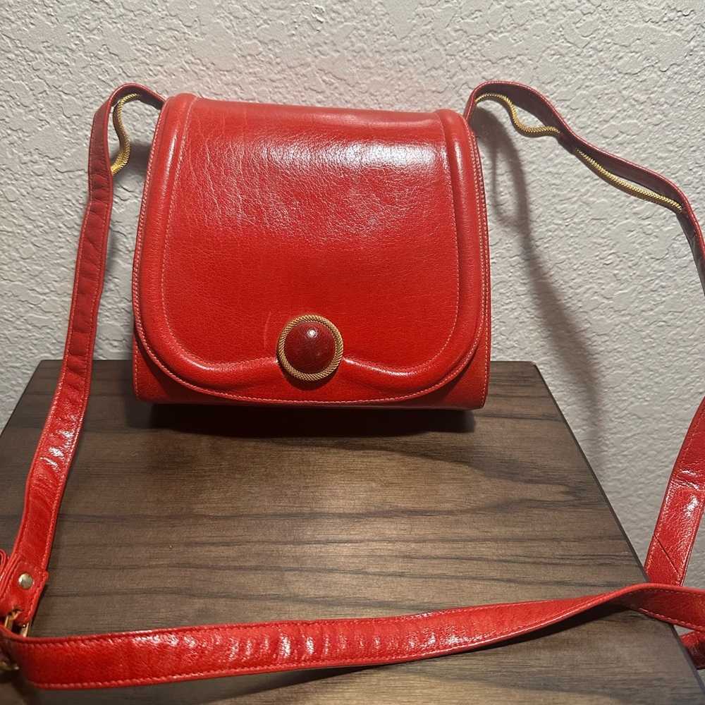 Vintage Linda Allard Ellen Tracy Red Leather Crossbody Bag